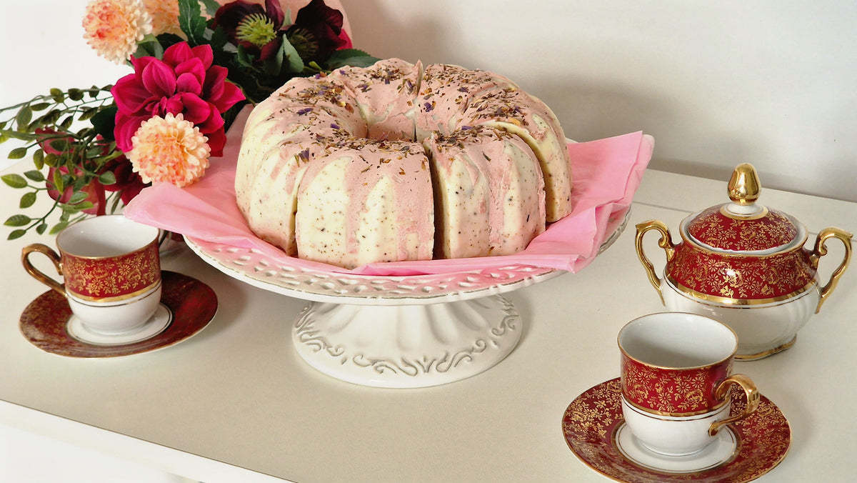 Earl Grey Botanical Bundt Soapcake
